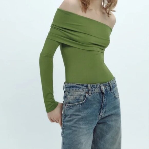 Zara - Off-The-Shoulder Bodysuit 3905/159/513 | Medium | Green Meadow - Picture 5 of 11